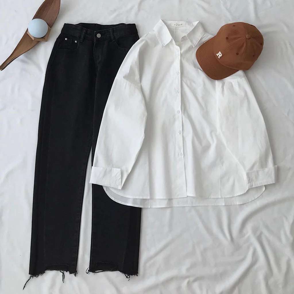 White Button Down Shirt With Black Mom Fit Jeans